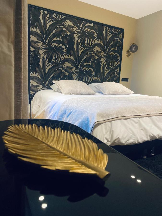 Hotel Du Lion D'Or 챠롤스 외부 사진